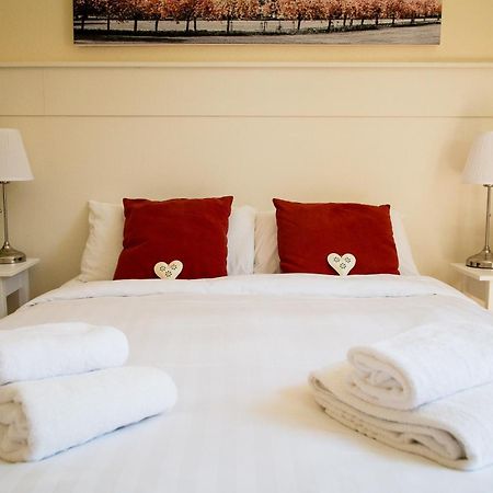 Fountains Guest House - Harrogate Stays Buitenkant foto