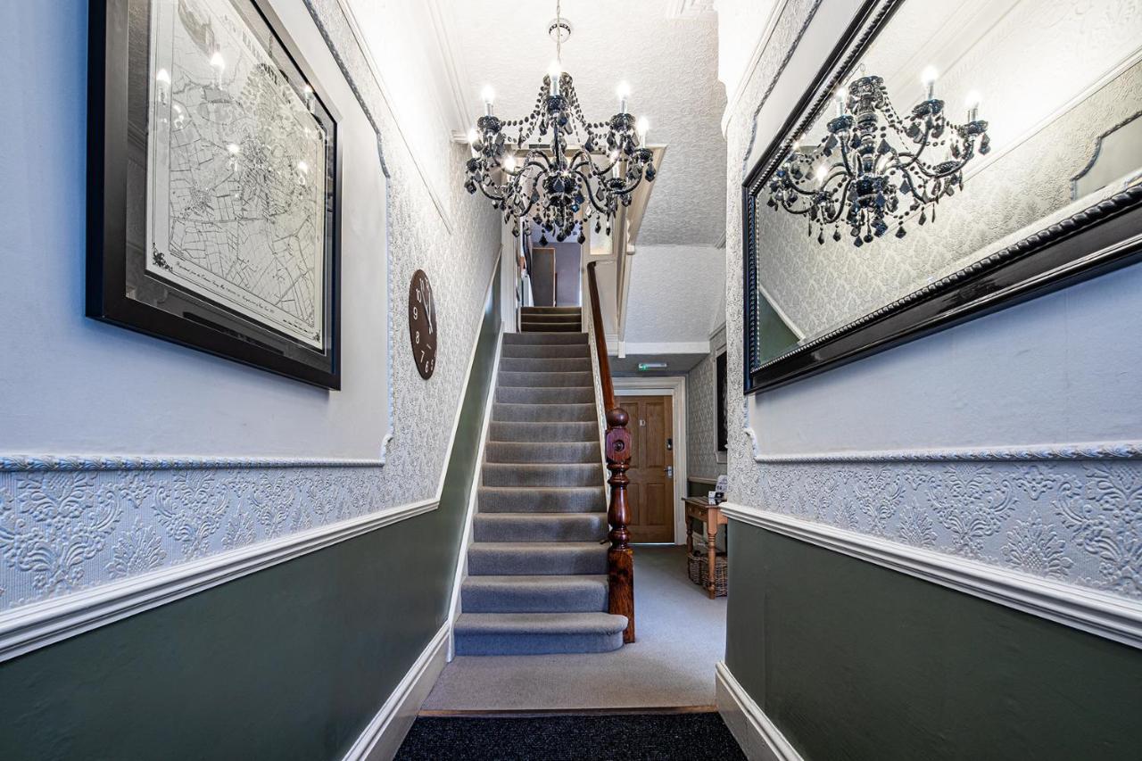 Fountains Guest House - Harrogate Stays Buitenkant foto