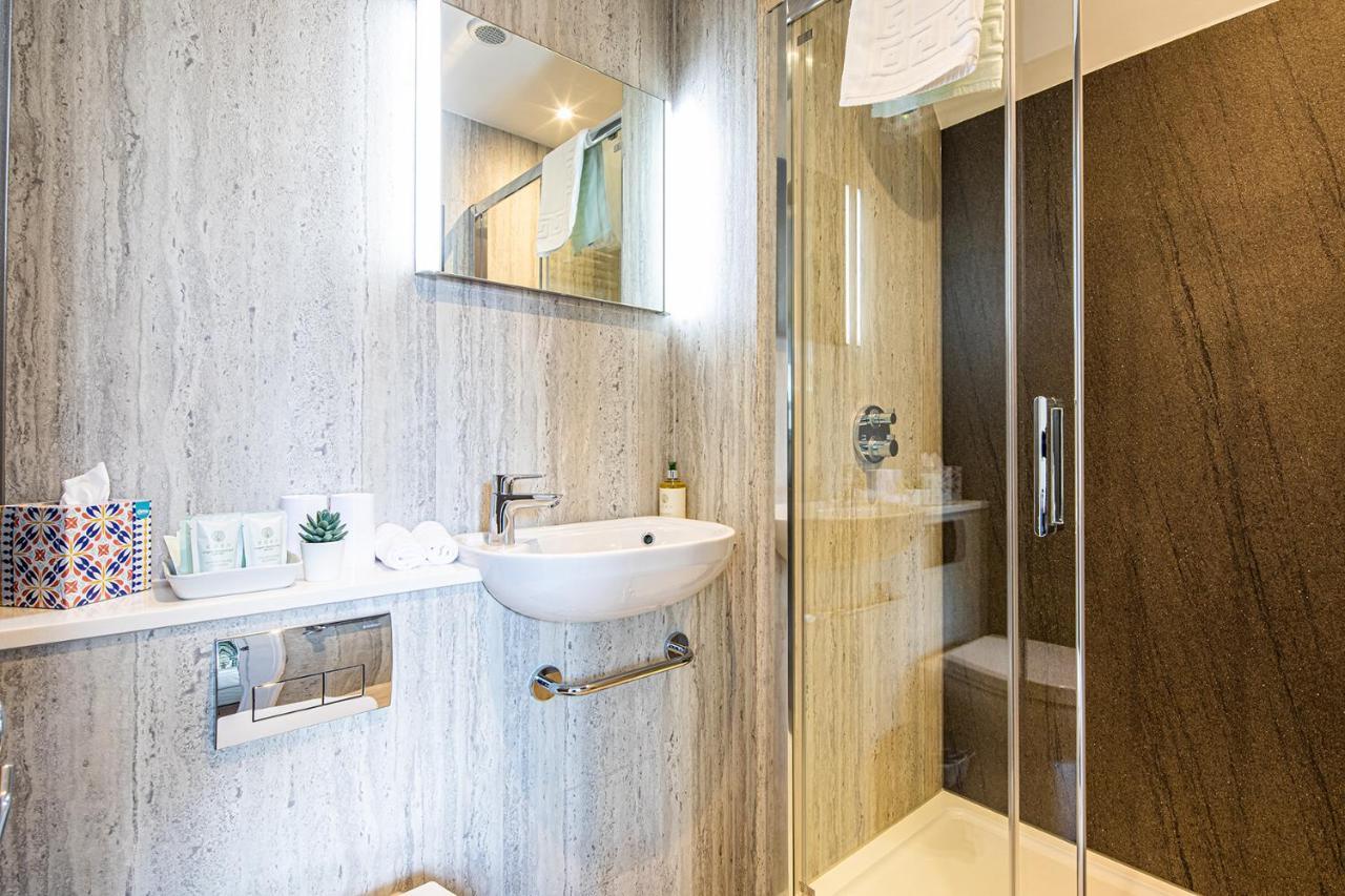 Fountains Guest House - Harrogate Stays Buitenkant foto