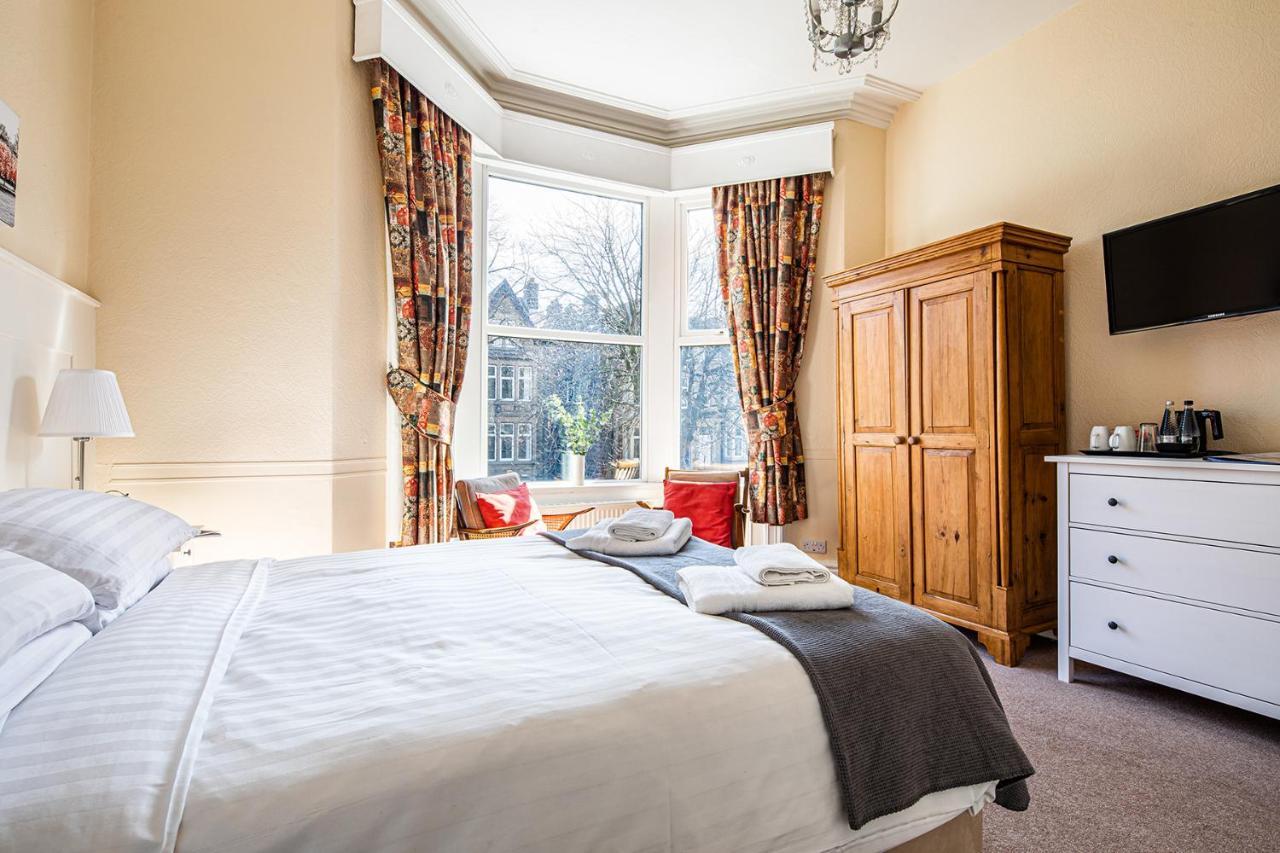 Fountains Guest House - Harrogate Stays Buitenkant foto