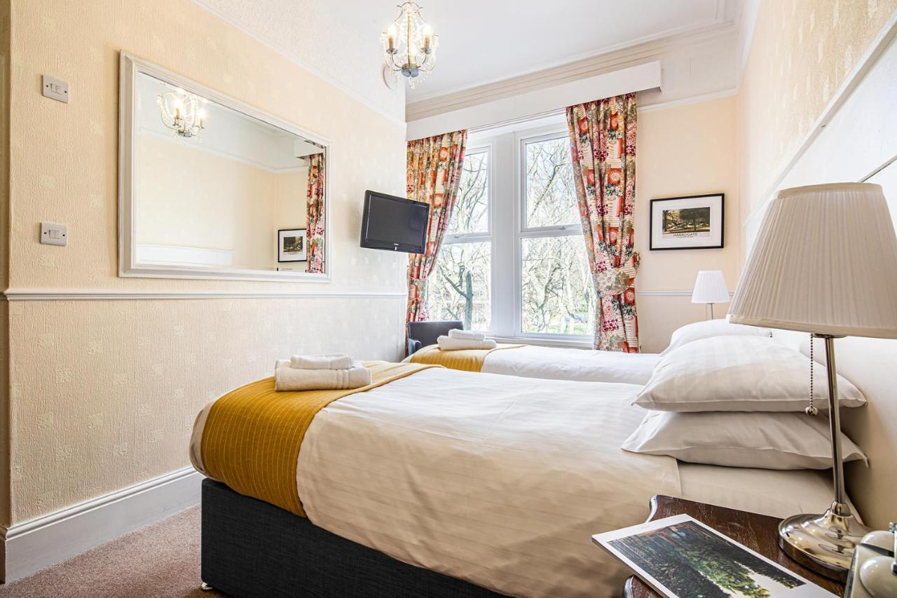 Fountains Guest House - Harrogate Stays Buitenkant foto