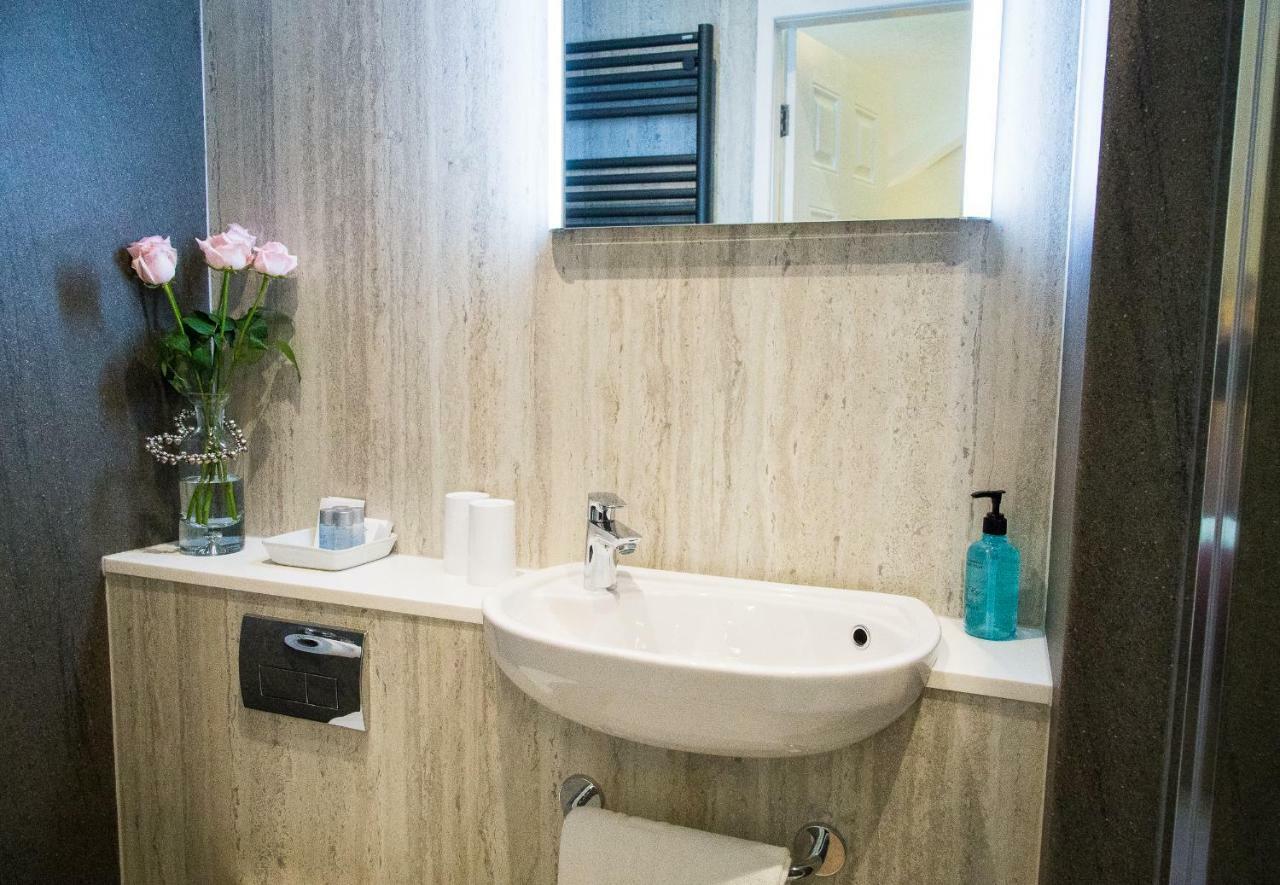 Fountains Guest House - Harrogate Stays Buitenkant foto